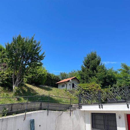 La Casetta Dalla Porta Rossa Nebbiuno Exterior foto